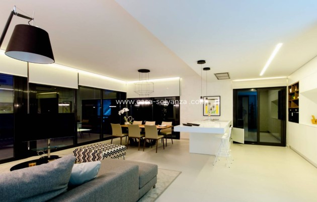 Neue Gebäude - Villa - Dehesa De Campoamor