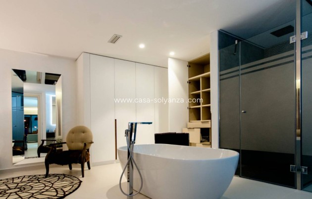 Neue Gebäude - Villa - Dehesa De Campoamor