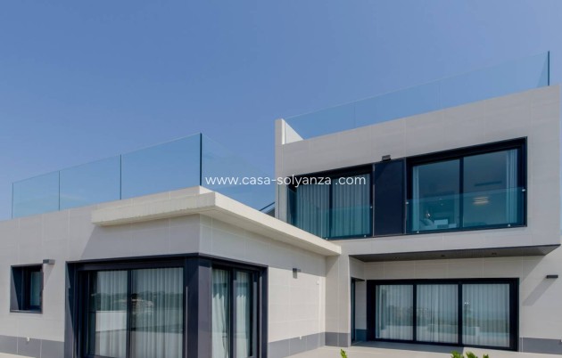 Neue Gebäude - Villa - Dehesa De Campoamor