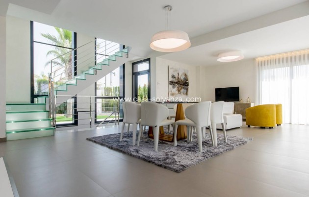 Neue Gebäude - Villa - Dehesa De Campoamor