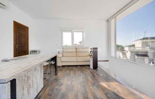 Resale - Villa - Ciudad Quesada