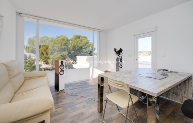 Resale - Villa - Ciudad Quesada