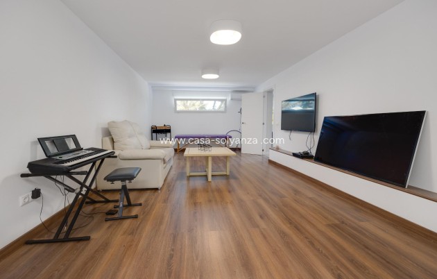 Resale - Villa - Ciudad Quesada