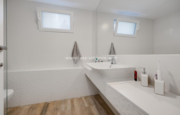 Resale - Villa - Ciudad Quesada