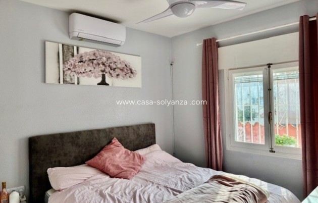 Resale - Villa - Playa Flamenca - Costa Blanca