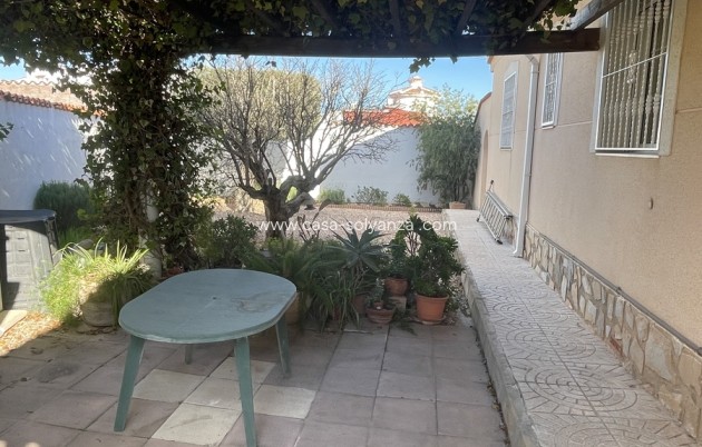 Wiederverkauf - Villa - Ciudad Quesada (Rojales) - 0