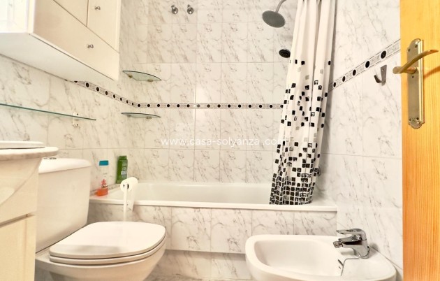 Revente - Appartement - Torrevieja - La Mata