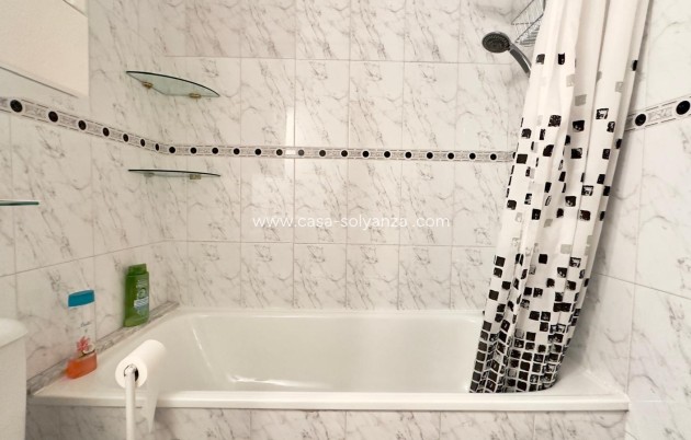 Revente - Appartement - Torrevieja - La Mata