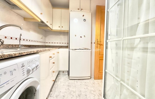 Revente - Appartement - Torrevieja - La Mata