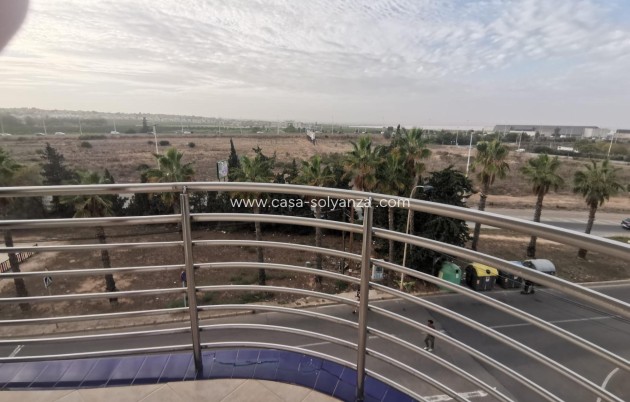 Resale - Apartment / flat - Torrevieja - La veleta