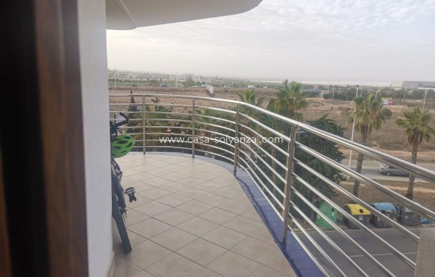 Resale - Apartment / flat - Torrevieja - La veleta