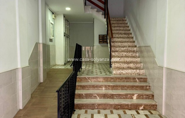 Herverkoop - Appartement / flat - Torrevieja - Center