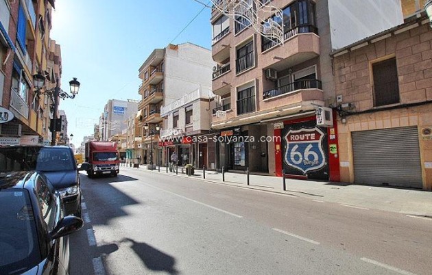 Revente - Commercial - Guardamar del Segura - Center