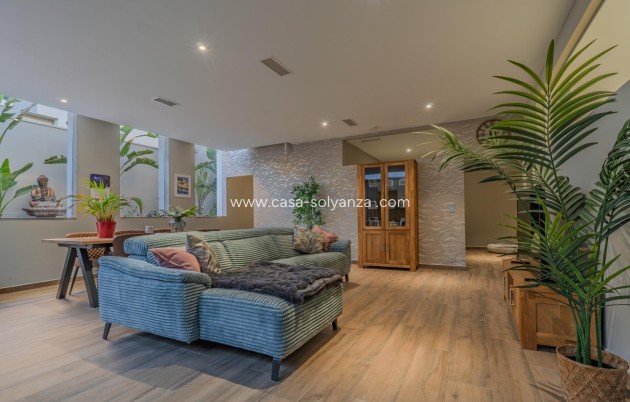 Revente - Villa - Benijofar - Residencial Benimar