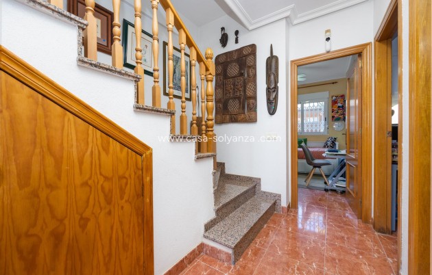 Revente - Villa - Orihuela Costa - Costa Blanca
