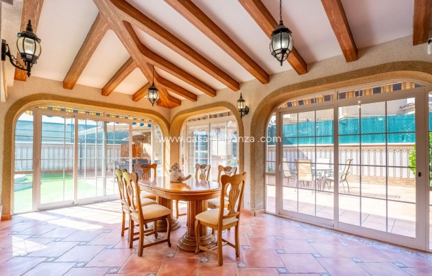 Revente - Villa - Torrevieja - El chaparral