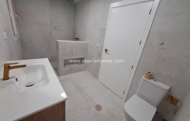 Herverkoop - Appartement / flat - Torrevieja - Acequion