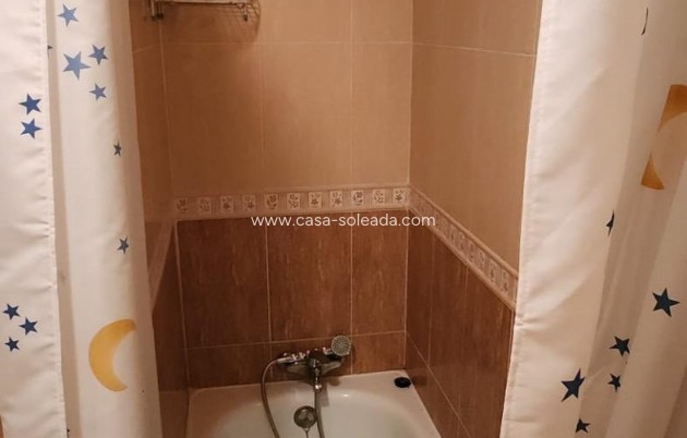 Reventa - Apartamento / piso - Formentera de Segura - Los Palacios