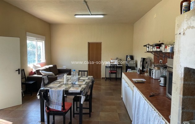 Wiederverkauf - Villa - Crevillente - Inland