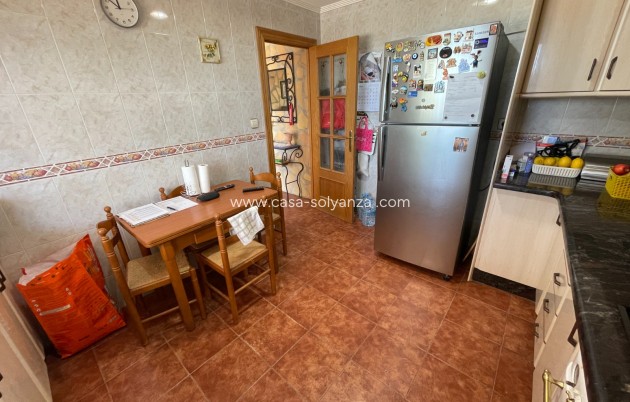 Wiederverkauf - Villa - Crevillente - Inland