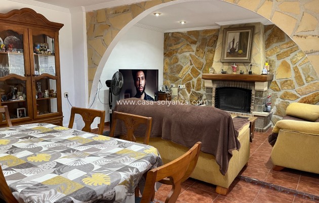 Wiederverkauf - Villa - Crevillente - Inland