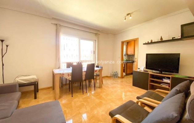 Herverkoop - Appartement / flat - Almoradí - Colegio Canales Y Martinez