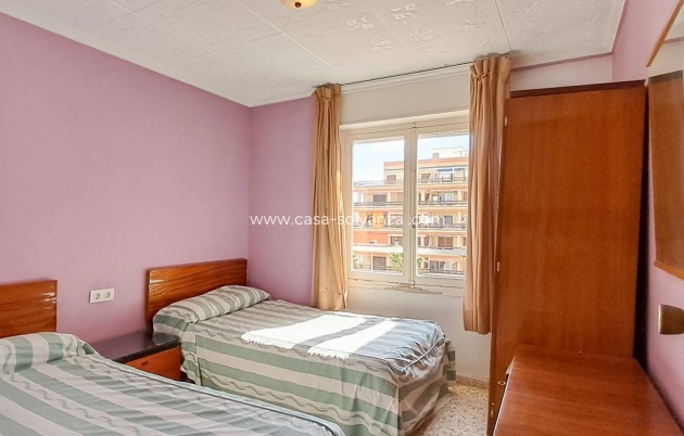 Revente - Appartement - Torrevieja - Playa De Los Naufragos
