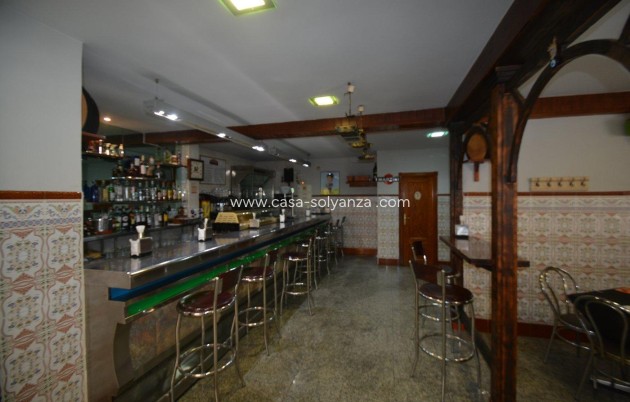 Revente - Commercial - Bigastro - Center