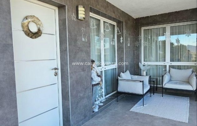 Wiederverkauf - Villa - Orihuela - Inland