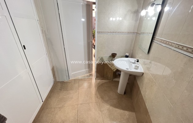 Revente - Commercial - Guardamar del Segura - Costa Blanca