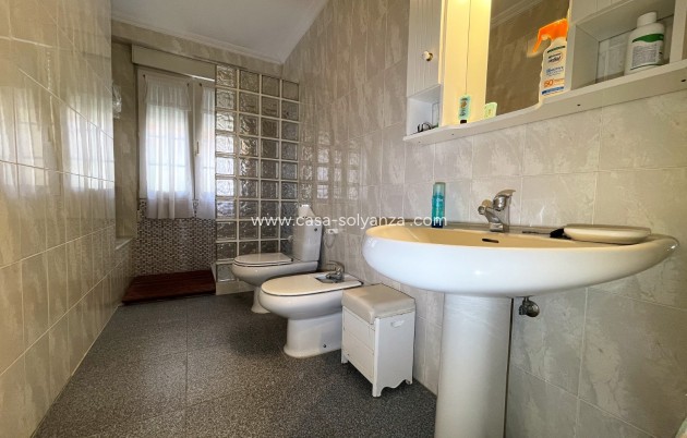 Revente - Villa - Orihuela Costa - Costa Blanca