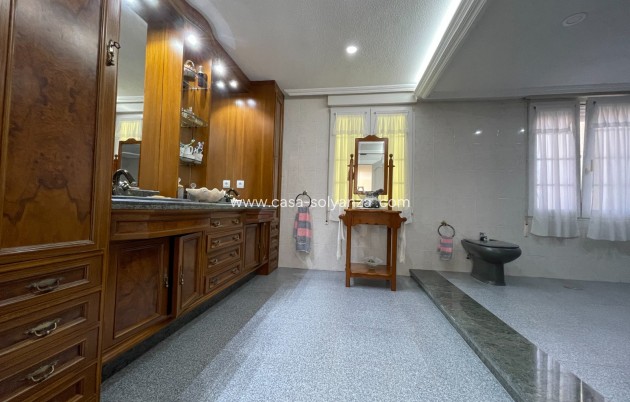 Revente - Villa - Orihuela Costa - Costa Blanca