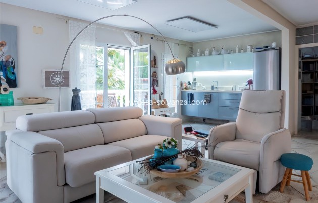 Reventa - Villa - Torrevieja - Costa Blanca