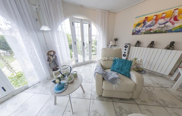 Reventa - Villa - Torrevieja - Costa Blanca