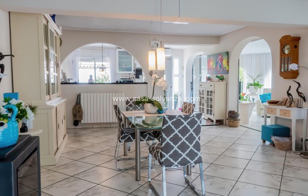 Reventa - Villa - Torrevieja - Costa Blanca