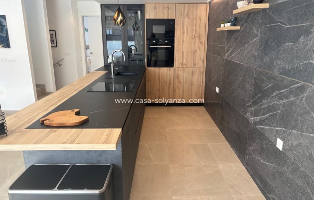 Revente - Semi-Detached Villa - Algorfa - La Finca Golf Resort