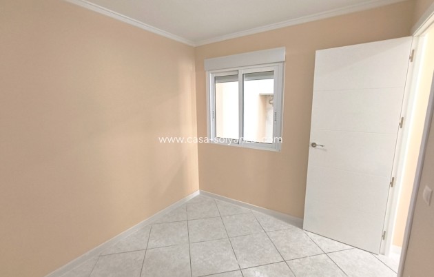 Revente - Bungalow - Torrevieja - El chaparral