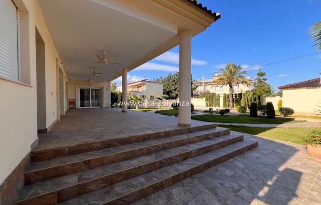 Wiederverkauf - Independent villa - Orihuela Costa