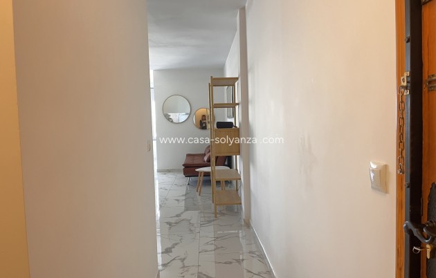 Resale - Apartment / flat - Villamartin - Costa Blanca