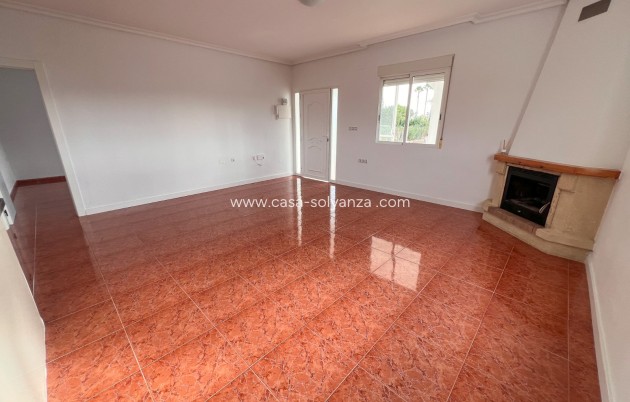 Wiederverkauf - Independent villa - Dolores