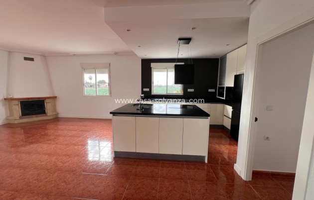 Wiederverkauf - Independent villa - Dolores