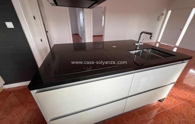 Wiederverkauf - Independent villa - Dolores