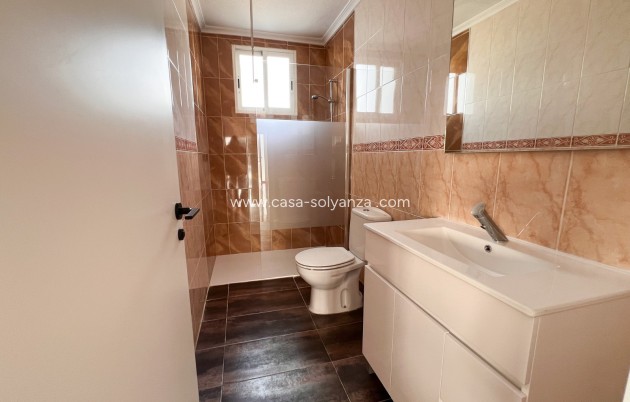 Wiederverkauf - Independent villa - Dolores