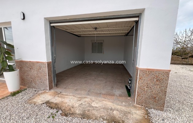 Wiederverkauf - Independent villa - Dolores