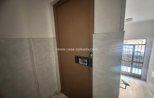 Wiederverkauf - Wohnung - Torrevieja - Acequion
