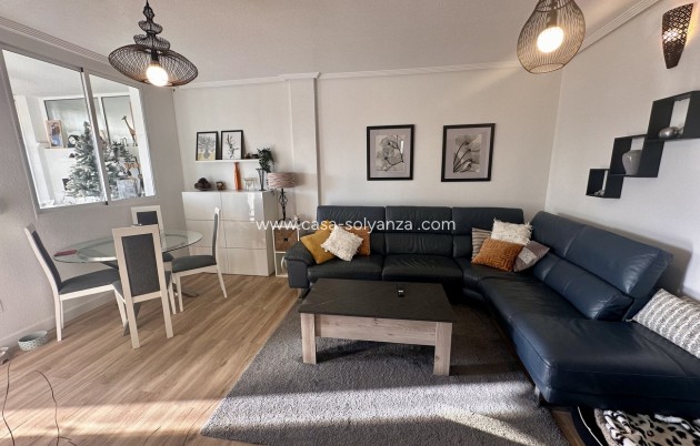 Revente - Villa - Orihuela - Orihuela Costa