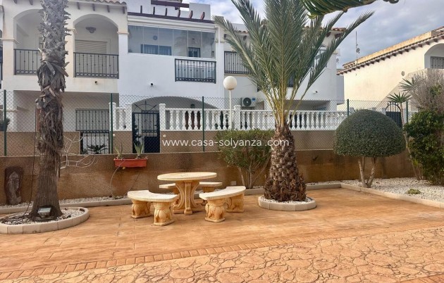 Revente - Villa - Orihuela - Orihuela Costa