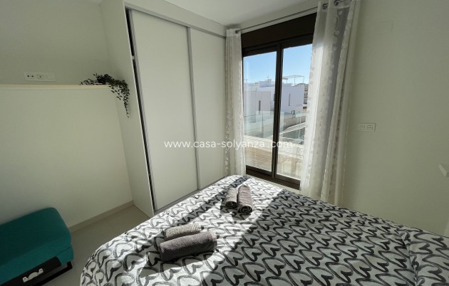 Wiederverkauf - Semi-detached house - Villamartin - Villamartín