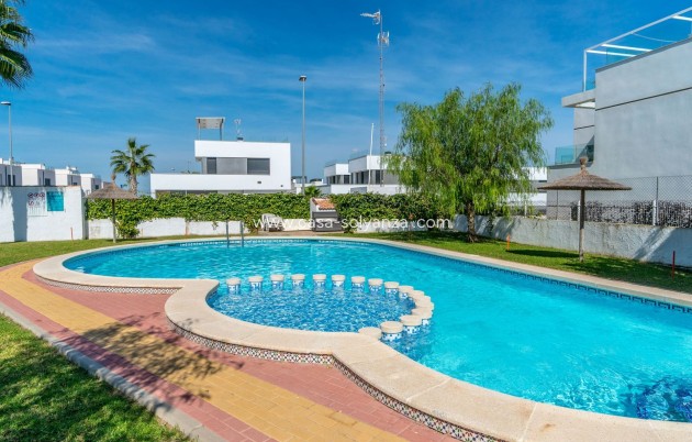 Wiederverkauf - Semi-detached house - Villamartin - Villamartín