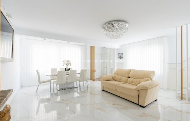 Revente - Maison de ville - Torrevieja - Punta Prima